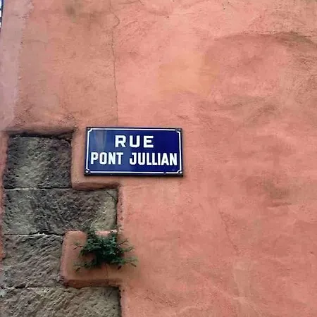 La Terrasse Du Pont Jullian Charme Et Calme Dans Le Coeur Historique Apartment *